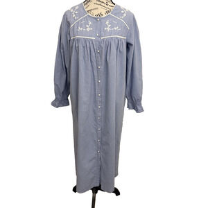Gillian & O’Malley Maxi House Coat Nightgown Size M Long Sleeve Embroidered Blue